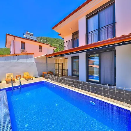 Luxury Villa Meri With Pool And Jakuzi In Kas